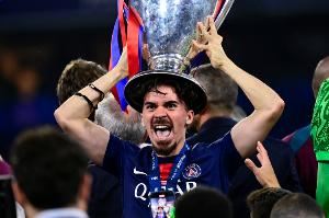 几年前谁信？世俱杯金球奖赔率：维蒂尼亚超低赔率领跑，恩佐第4